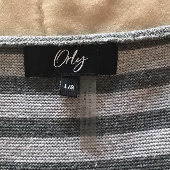 Grey striped Orly cotton sweater with pink heart embellishments - Picture 5 of 12